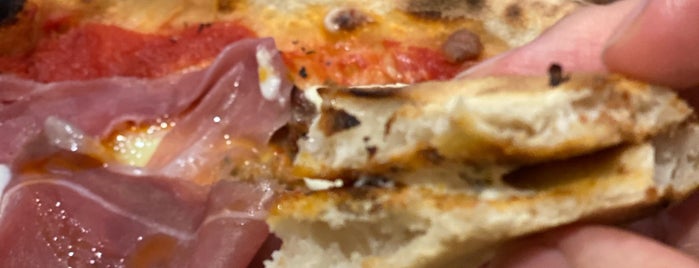 +39 Pizzeria & Degustation Bar is one of EAT MELBOURNE.