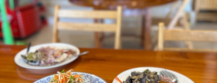 Chew Xin Jai Vegetarian Food is one of ร้านอาหารเจ มังสวิรัติ.