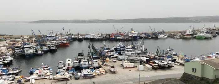 Rumeli Feneri is one of Tempat yang Disukai Teoman.