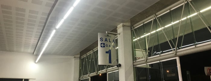 Sala 1 is one of Centrales camioneras.