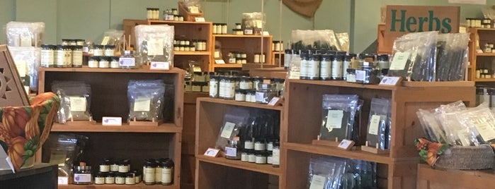 Penzey's Spices is one of Places rated.