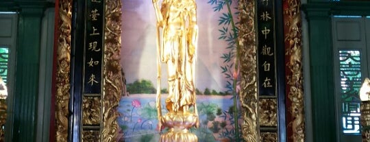 Thian Fah Foundation is one of Yağız 님이 좋아한 장소.