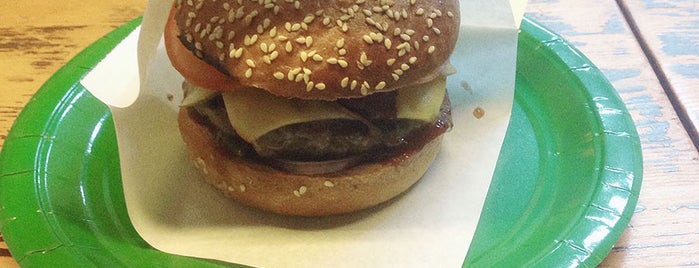 Бутербродная «У Славика» is one of Burger Advocate Moscow.