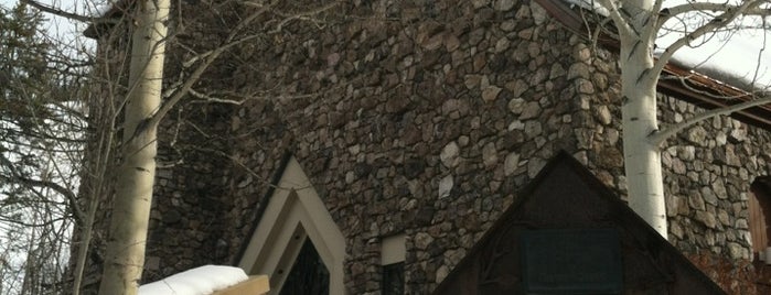 The Chapel In Beaver Creek is one of สถานที่ที่ Justin ถูกใจ.