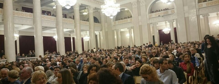 Grand Hall of St Petersburg Philharmonia is one of Lieux qui ont plu à Fesko.
