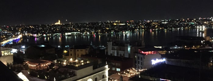 Soho House İstanbul is one of İstanbuul.