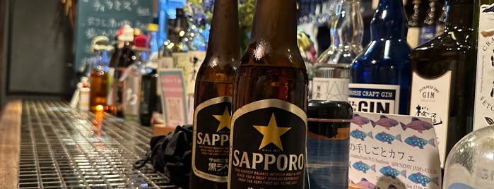 HALO is one of 新宿ゴールデン街 #2.