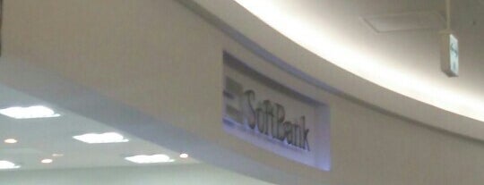 ソフトバンク イオンレイクタウン is one of Softbank Shops (ソフトバンクショップ).