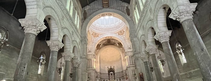 Basilique Saint-Martin is one of Tours.