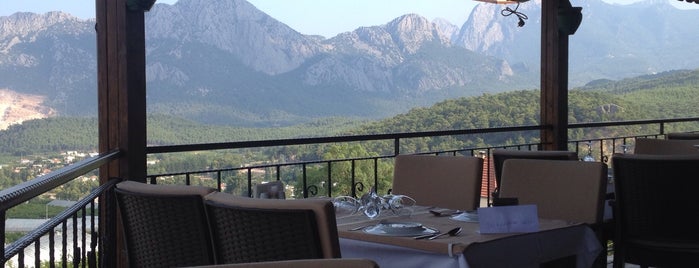 Körfez Aşiyan Restaurant is one of Tempat yang Disimpan Yury.