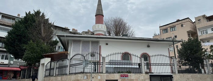 Akşemseddin Camii is one of Tarih2.