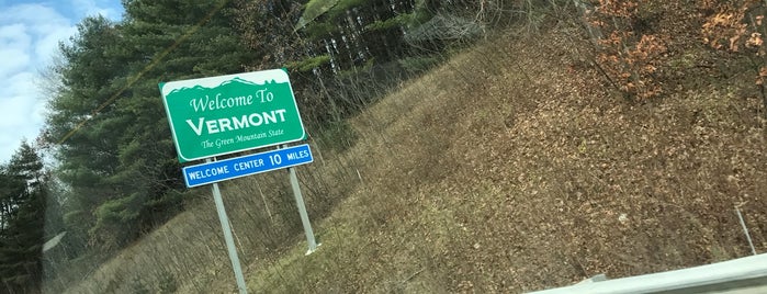 Welcome to Vermont Sign is one of Orte, die Ron gefallen.
