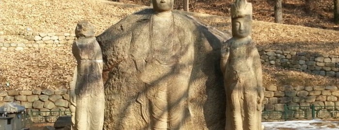백률사 (栢栗寺) is one of 경주 / 慶州 / Gyeongju.