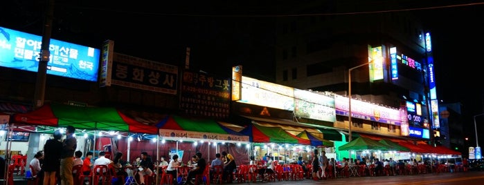 금강장어 is one of Tempat yang Disukai JuHyeong.