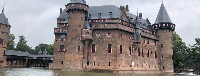 De Haar Castle is one of V&A Honeymoon.