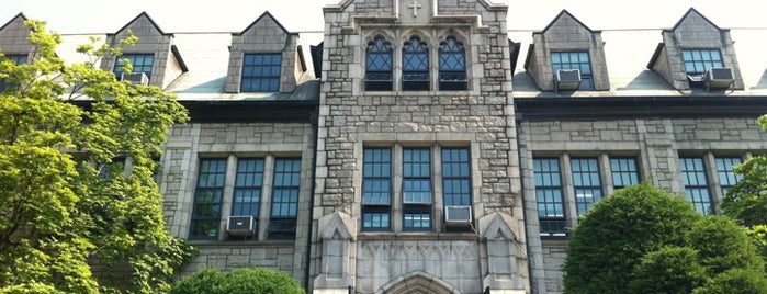 Pfeiffer Hall / Main Hall is one of Korean Early Modern Architectural Heritage.