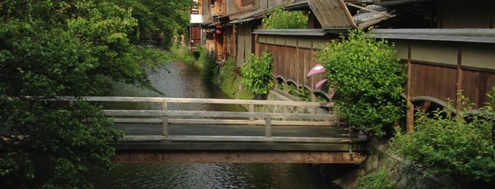 Gion Shirakawa is one of Tempat yang Disukai Fidel.