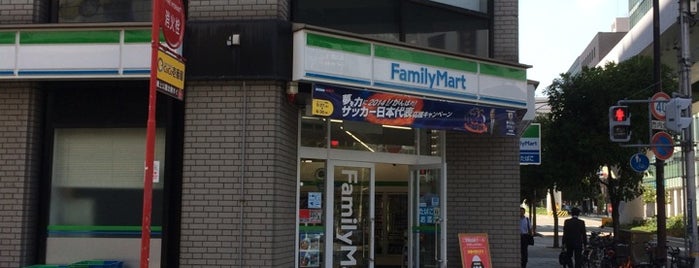 FamilyMart is one of 兵庫県3.