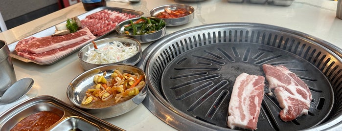 Omma Korean Charcoal BBQ is one of Singapore - Restaurants.
