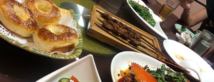 川香园 Chuan Xiang Restaurant is one of Posti che sono piaciuti a Brady.