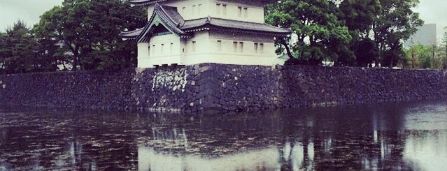 Imperial Palace is one of Tokyo.