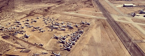 Mojave Air and Space Port is one of Ooit.