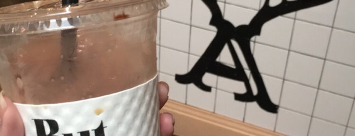 Alfred Coffee & Kitchen is one of Top Places to get an Iced Coffee in 15 U.S. Cities.