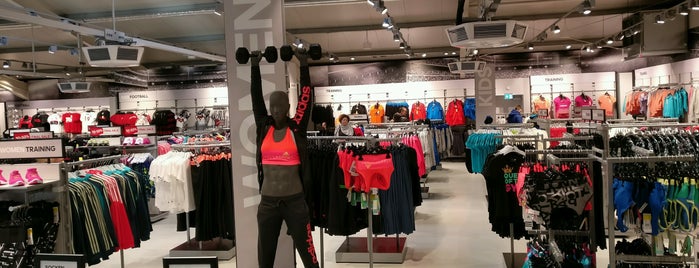 Adidas Outlet Store is one of ТЦ.