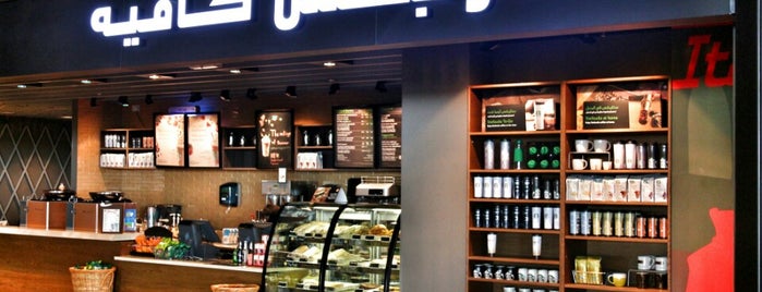 Starbucks is one of Tempat yang Disukai Fatih.