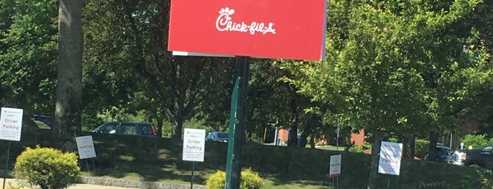 Chick-fil-A is one of Steph : понравившиеся места.