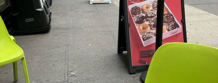 Krispy Kreme Doughnuts is one of The 15 Best Places for Pastries in the Garment District, New York.