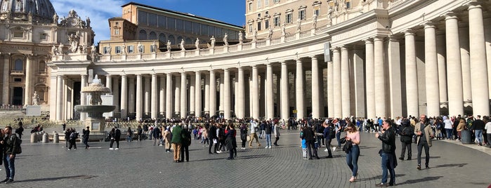 Line to Basilica San Pietro is one of Ватикан.