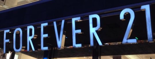 Forever 21 is one of สถานที่ที่ Joaquim ถูกใจ.