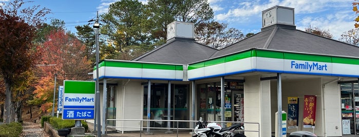 FamilyMart is one of Nearby.