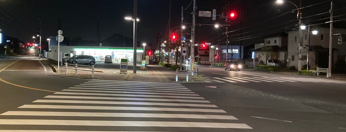 渕上交差点 is one of 昭島、福生、羽村、あきる野、日の出、瑞穂.