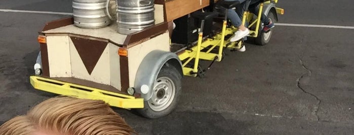 BeerBike is one of Yusufさんのお気に入りスポット.