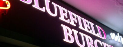 Bluefield Burger is one of Locais curtidos por Eirini.