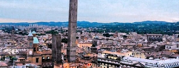 Torre Prendiparte is one of Bologna.