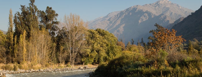 Exploradores Del Maipo. Zona de Picnic y Turismo Aventura. is one of Orte, die Anita gefallen.