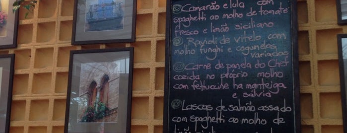 La Cucina di Casa is one of Roberto'nun Beğendiği Mekanlar.