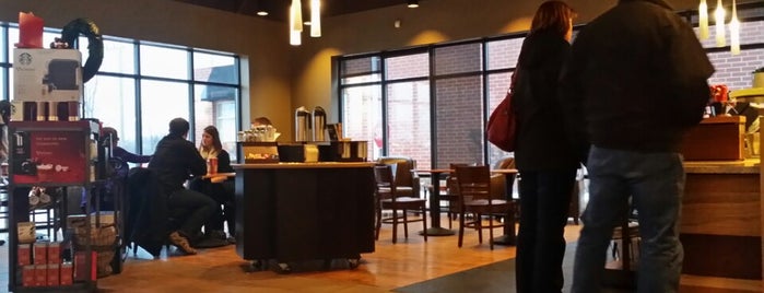 Starbucks is one of Brady : понравившиеся места.