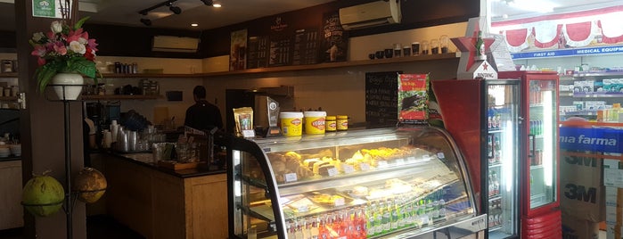 Gloria Jeans coffee is one of Andreas'ın Beğendiği Mekanlar.