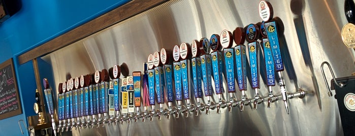 Ballast Point Tasting Room & Kitchen is one of Locais curtidos por Tyler.