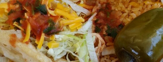 Arturo's Puffy Taco is one of Lieux qui ont plu à Tyler.