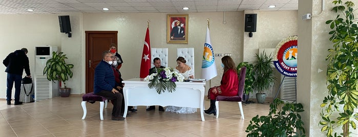 mezitli belediyesi nikah salonu is one of Kesin gitmelisin.