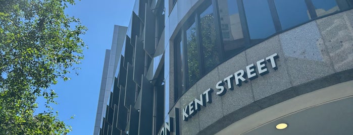 Meriton Suites Kent Street is one of สถานที่ที่ Jose ถูกใจ.