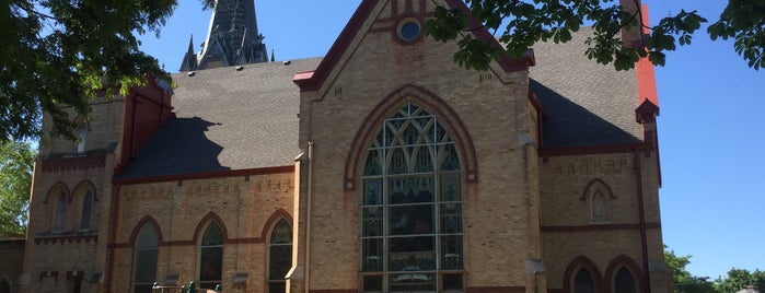St Paul Lutheran Church is one of สถานที่ที่ Daniel ถูกใจ.