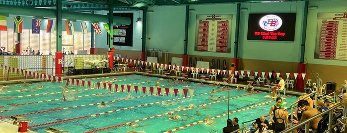 Rutgers University Pool @ Sonny Werblin Gym is one of Faves.