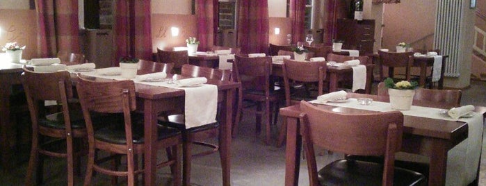 Restaurant & Hotel Alte Schule is one of Brandenburg.