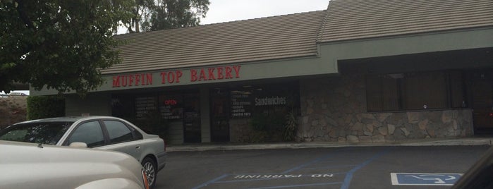 Muffin Top Bakery is one of Vegan <3.